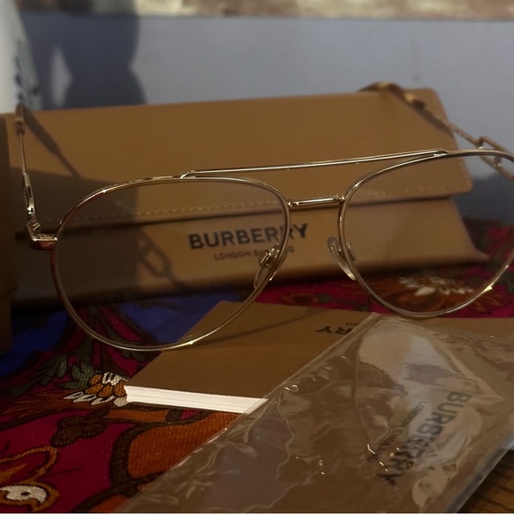 Burberry Glasses - Picture 1 of 9